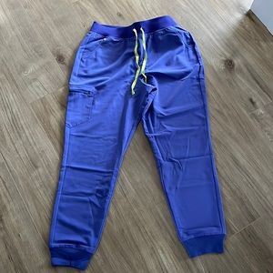BNWT Figs High Waisted Zamora Joggers - Blueberry